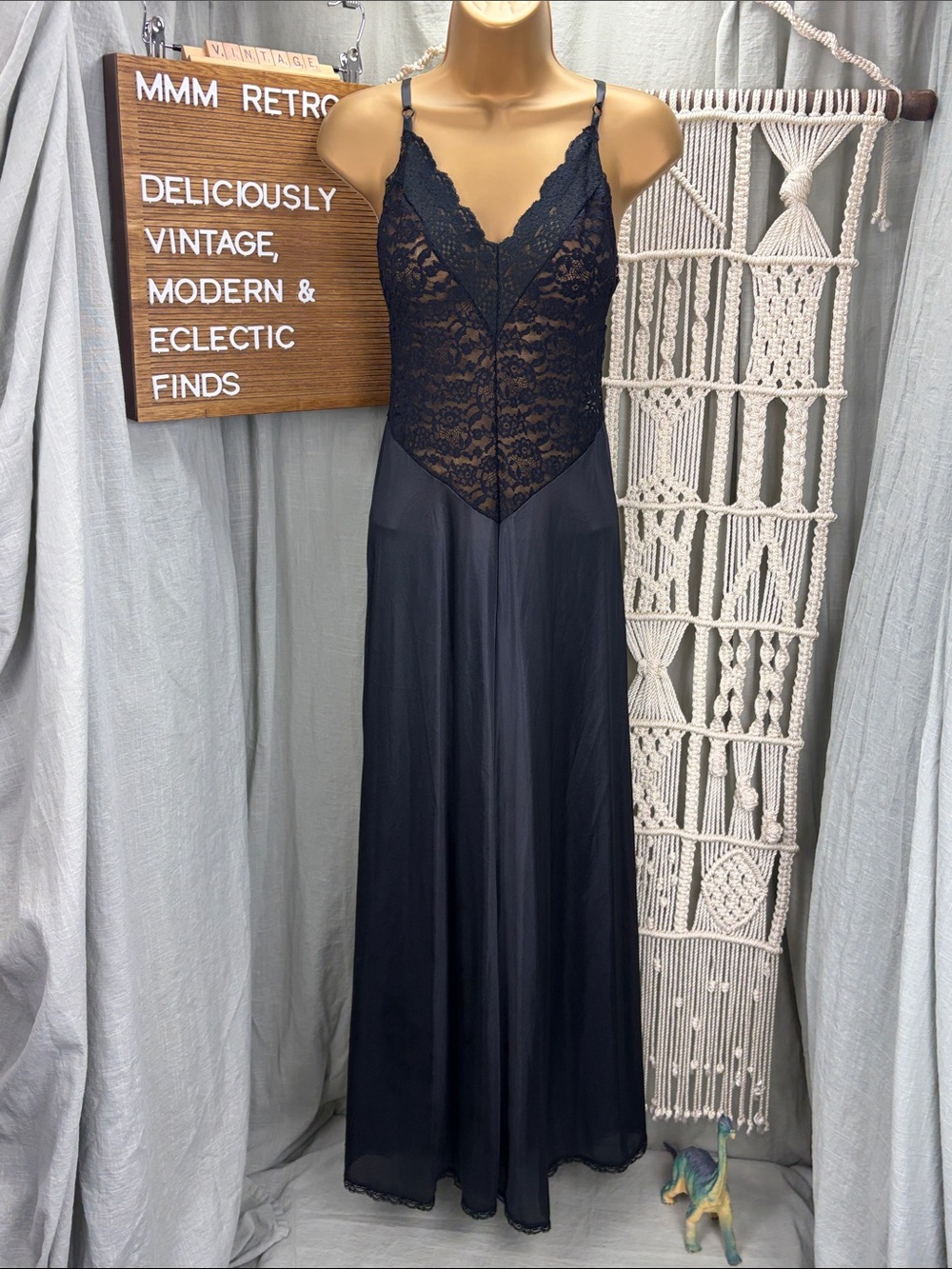 Vintage Black Lace & Nylon Long Slip Nightie | XS/S